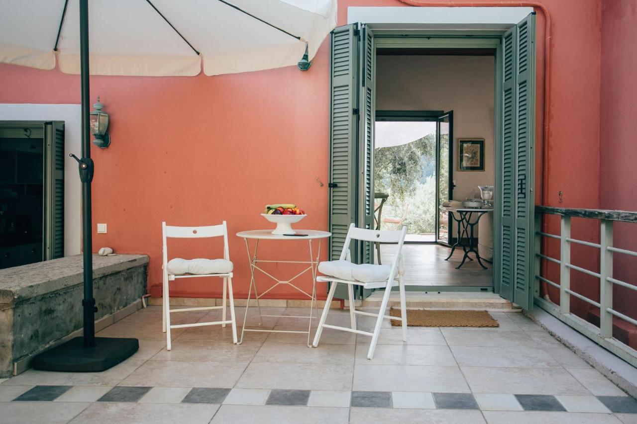 La Casa Rossa Villa Áyios Nikítas Екстериор снимка