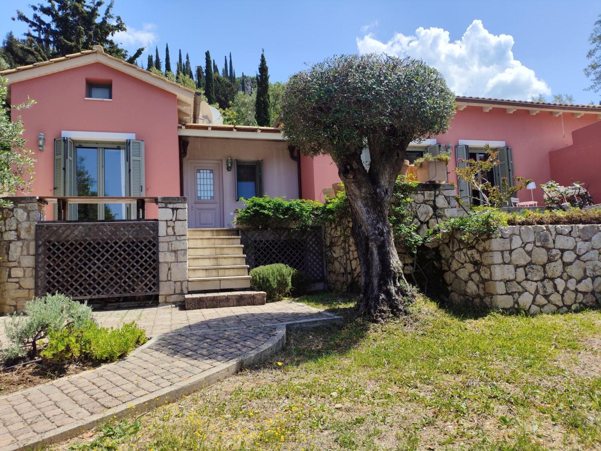 La Casa Rossa Villa Áyios Nikítas Екстериор снимка