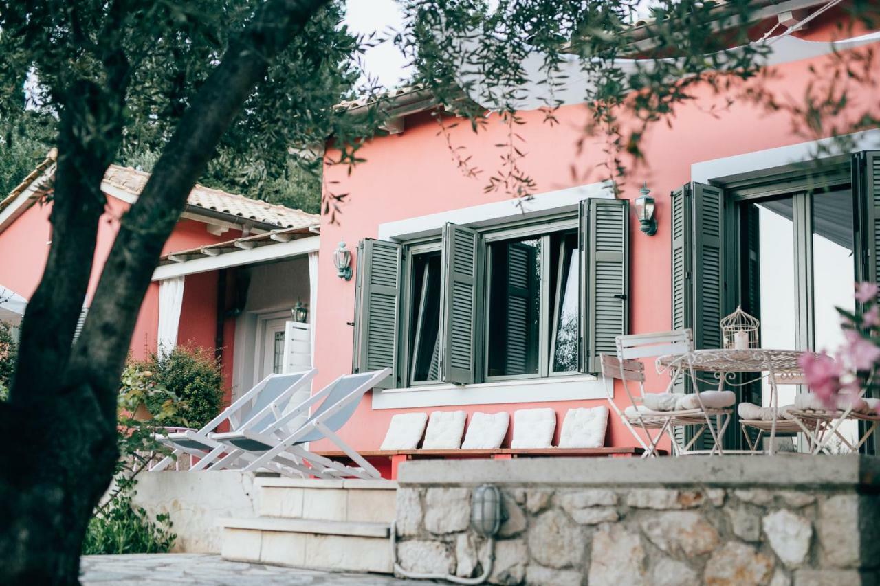 La Casa Rossa Villa Áyios Nikítas Екстериор снимка